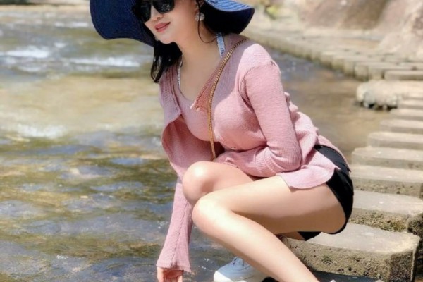 武汉相声茶馆,笑谈养生两不误 武汉相声茶馆,笑谈养生两不误